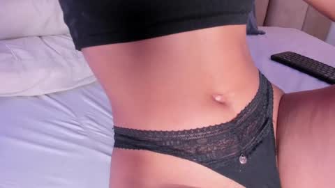  I am Mia  online show from March 2025 01:51:01 PM