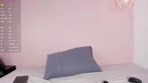  I am Mia  online show from February 2026 11:50:01 AM