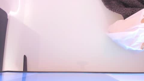    online show from October 2025 12:06:02 PM