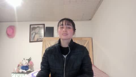 mia kaneee online show from October 2025 12:22:02 AM