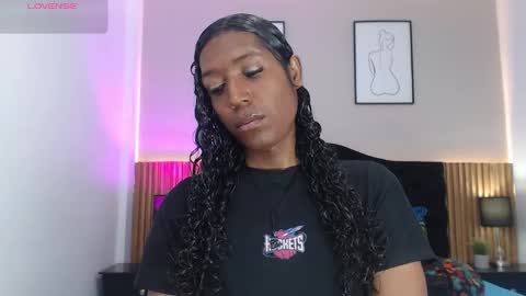 Snapshot of mia_kheleer chatting on February 2026 05:42:01 PM Mia online show from February 2026 05:42:01 PM