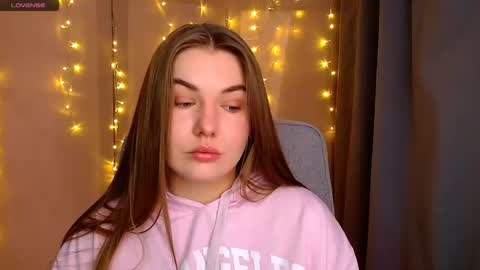 mia_lemm online show from October 2025 07:25:02 AM