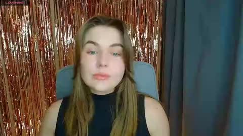 mia_lemm online show from February 2026 08:35:02 AM