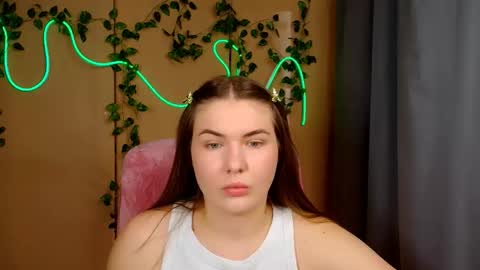 Snapshot of mia_lemm chatting on May 2026 06:19:02 AM mia_lemm online show from May 2026 06:19:02 AM