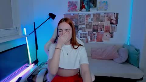 Mia online show from February 2026 02:15:02 AM