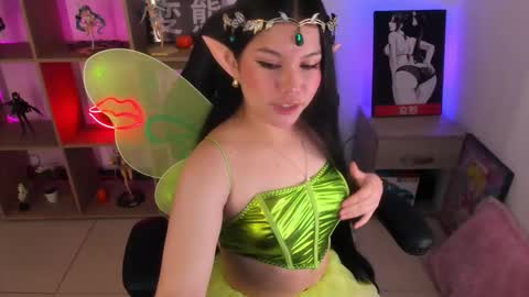 Snapshot of mia_moralez chatting on January 2026 12:53:02 PM MIA online show from January 2026 12:53:02 PM