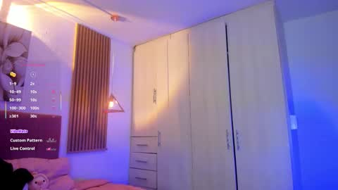 Mia Nevaeh - follow me online show from February 2026 05:00:02 PM