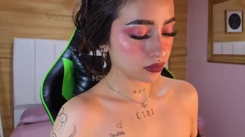 MIA online show from November 2025 01:38:01 AM