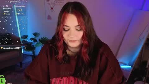 Snapshot of mia_r0ss chatting on April 2026 01:19:02 AM Mia online show from April 2026 01:19:02 AM
