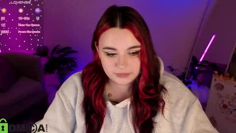 Snapshot of mia_r0ss chatting on May 2026 01:14:02 AM Mia online show from May 2026 01:14:02 AM
