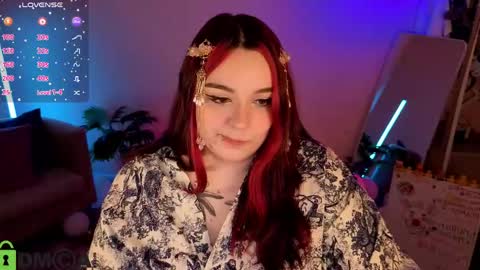 Snapshot of mia_r0ss chatting on May 2026 01:10:02 AM Mia online show from May 2026 01:10:02 AM