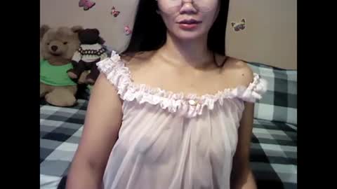 Snapshot of mia_rein chatting on January 2025 02:11:01 AM mia_rein online show from January 2025 02:11:01 AM