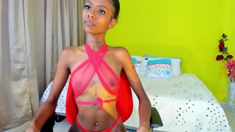Snapshot of mia_rissi chatting on November 2025 02:39:01 PM Mia online show from November 2025 02:39:01 PM