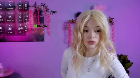 mia_starrr_ online show from January 2026 08:01:02 PM