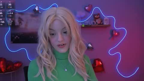 mia_starrr_ online show from February 2026 08:16:02 PM