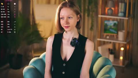 Mia online show from May 2026 09:03:02 AM