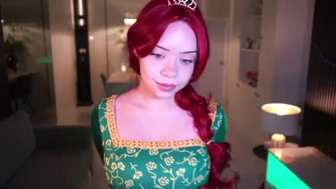 VixenMia online show from October 2025 02:32:01 AM