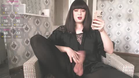 Snapshot of mia_wallase chatting on January 2025 03:33:02 PM mia_wallase online show from January 2025 03:33:02 PM