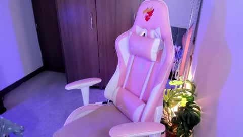 Snapshot of miaa_06 chatting on April 2026 11:11:01 PM mia nicolle online show from April 2026 11:11:01 PM