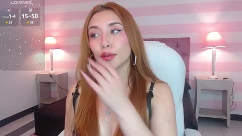 Mia online show from December 2024 11:41:02 AM