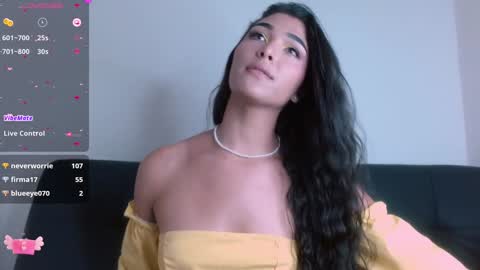 Mia online show from January 2025 05:31:02 PM