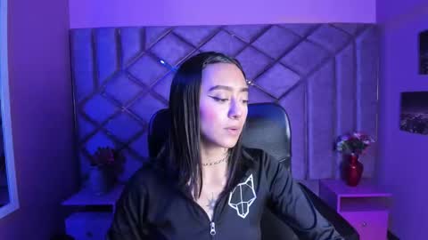 Snapshot of miaa_thopmson chatting on September 2025 11:04:02 PM Miaa online show from September 2025 11:04:02 PM