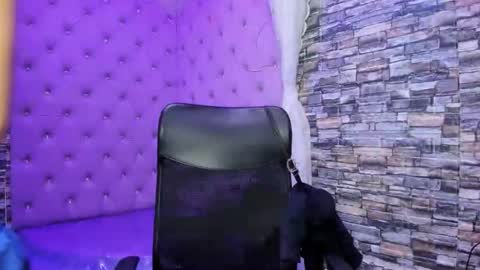 Snapshot of miaa_thopmson chatting on October 2025 04:08:01 PM Miaa online show from October 2025 04:08:01 PM