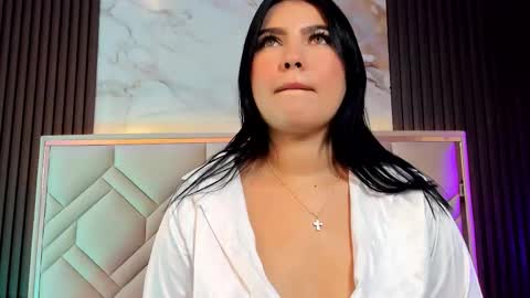 Miaa Farrel online show from September 2025 07:13:01 PM