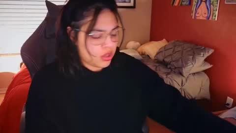 Mia online show from January 2025 02:56:01 AM