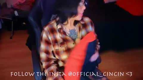 Mia online show from March 2025 03:54:01 AM