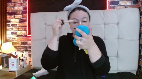 miadoll303av online show from December 2025 02:02:02 PM