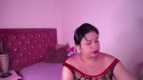 mia online show from June 2026 03:19:02 AM
