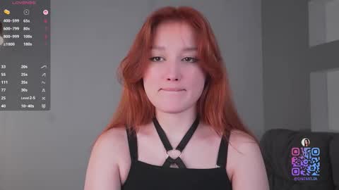 Mia online show from November 2025 02:17:01 PM