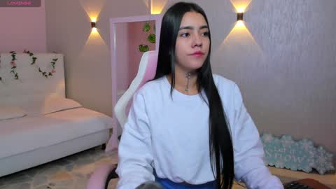 Mia Gomez online show from January 2025 12:13:02 PM