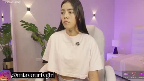 Mia Gomez online show from September 2025 12:37:01 PM