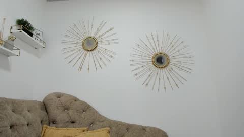 Miah Collins online show from February 2026 06:44:01 PM