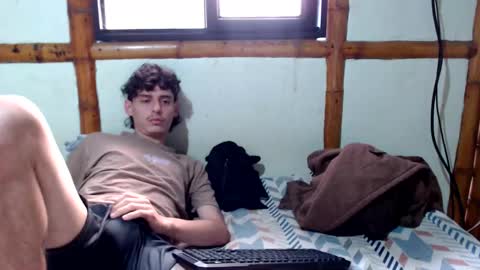 Mia  Sam online show from November 2025 03:38:02 PM