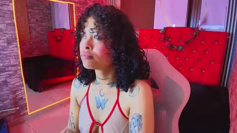 MIA VELEZ online show from November 2025 03:16:02 AM