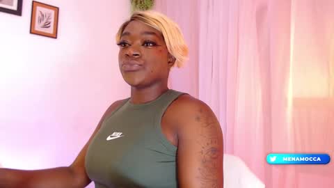 Snapshot of miaknox chatting on January 2025 10:32:01 AM Mia online show from January 2025 10:32:01 AM