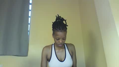 Muffin online show from November 2025 01:44:02 PM