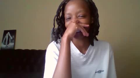 Snapshot of miami_muffin chatting on April 2026 10:23:02 PM Muffin online show from April 2026 10:23:02 PM