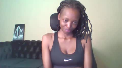 Snapshot of miami_muffin chatting on April 2026 01:58:02 PM Muffin online show from April 2026 01:58:02 PM