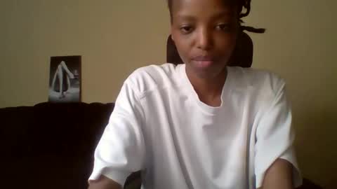 Snapshot of miami_muffin chatting on April 2026 01:04:01 PM Muffin online show from April 2026 01:04:01 PM