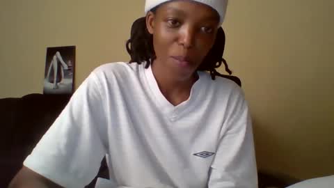 Snapshot of miami_muffin chatting on May 2026 01:16:01 PM Muffin online show from May 2026 01:16:01 PM