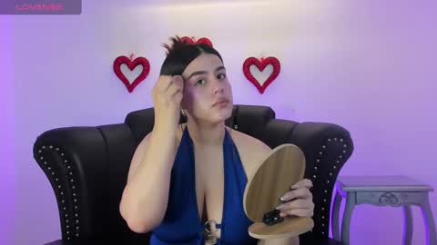 Snapshot of miamontoya chatting on February 2025 12:50:01 PM Mia -5 7001400 Follow online show from February 2025 12:50:01 PM