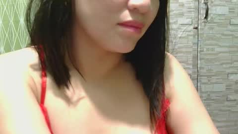 Mia online show from March 2026 02:34:01 PM