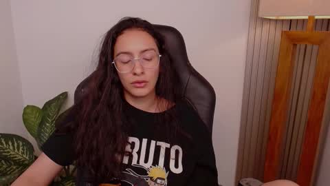 Snapshot of miaportman chatting on February 2026 08:29:02 PM MIAPORTMANN online show from February 2026 08:29:02 PM