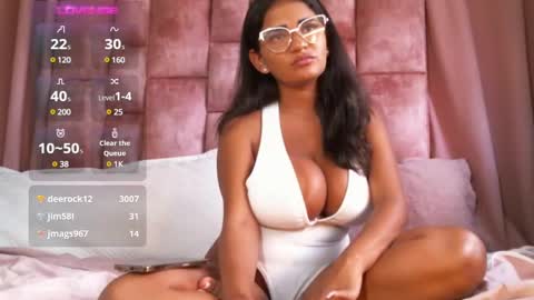 miasaandovaal 22 online show from February 2025 08:28:02 PM