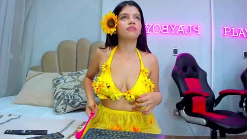 Snapshot of miawalkers chatting on February 2025 03:42:01 AM miawalkers online show from February 2025 03:42:01 AM