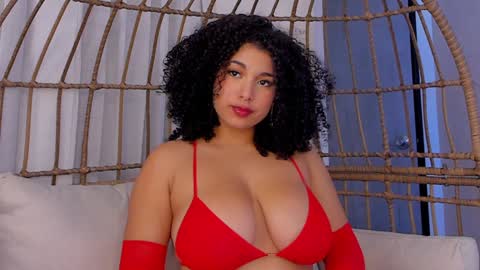 Snapshot of miawoderfull chatting on January 2025 06:34:02 AM Mia online show from January 2025 06:34:02 AM